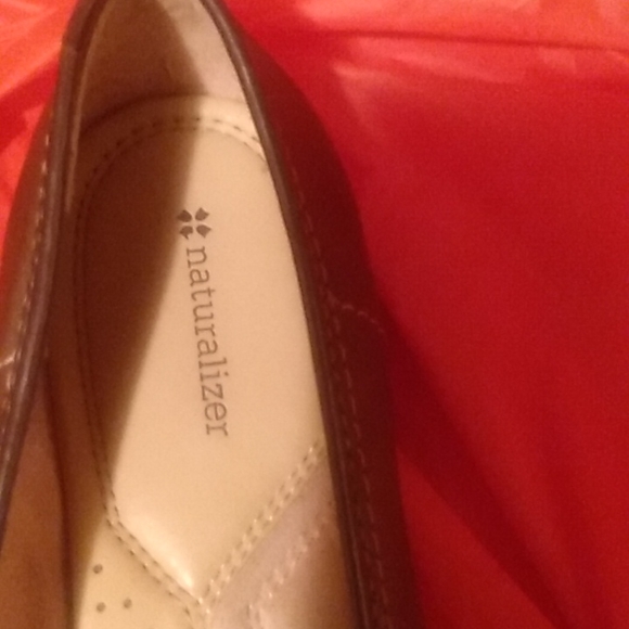 Naturalizer shoe's. Size:10. Brown - Picture 3 of 3